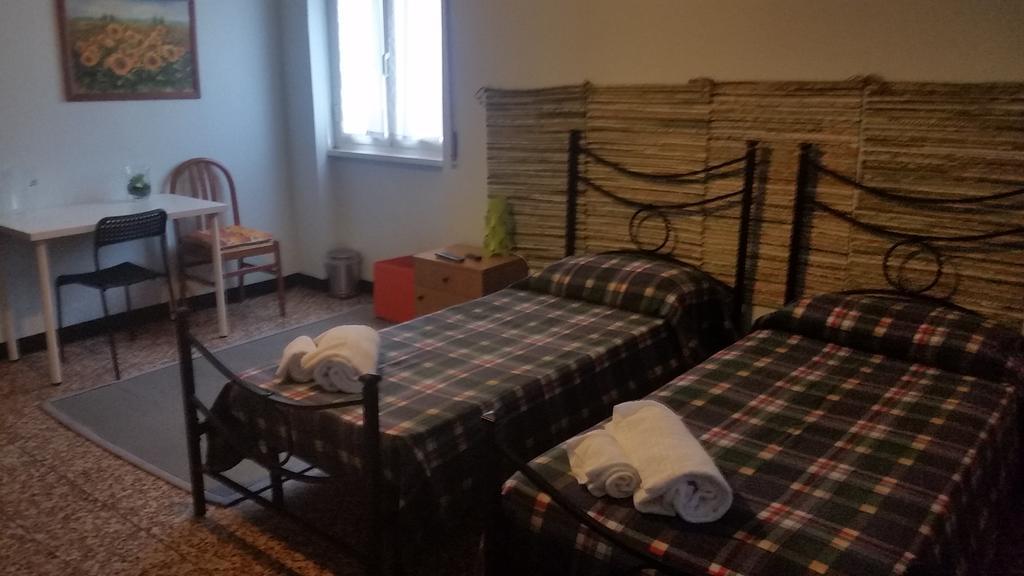Hotel L'Orchidea Segrate Zimmer foto